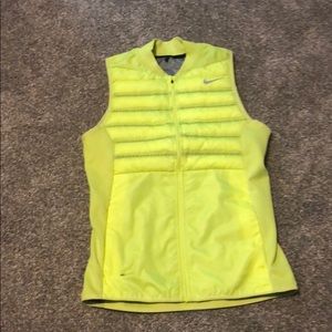 Nike Aeroloft golf vest